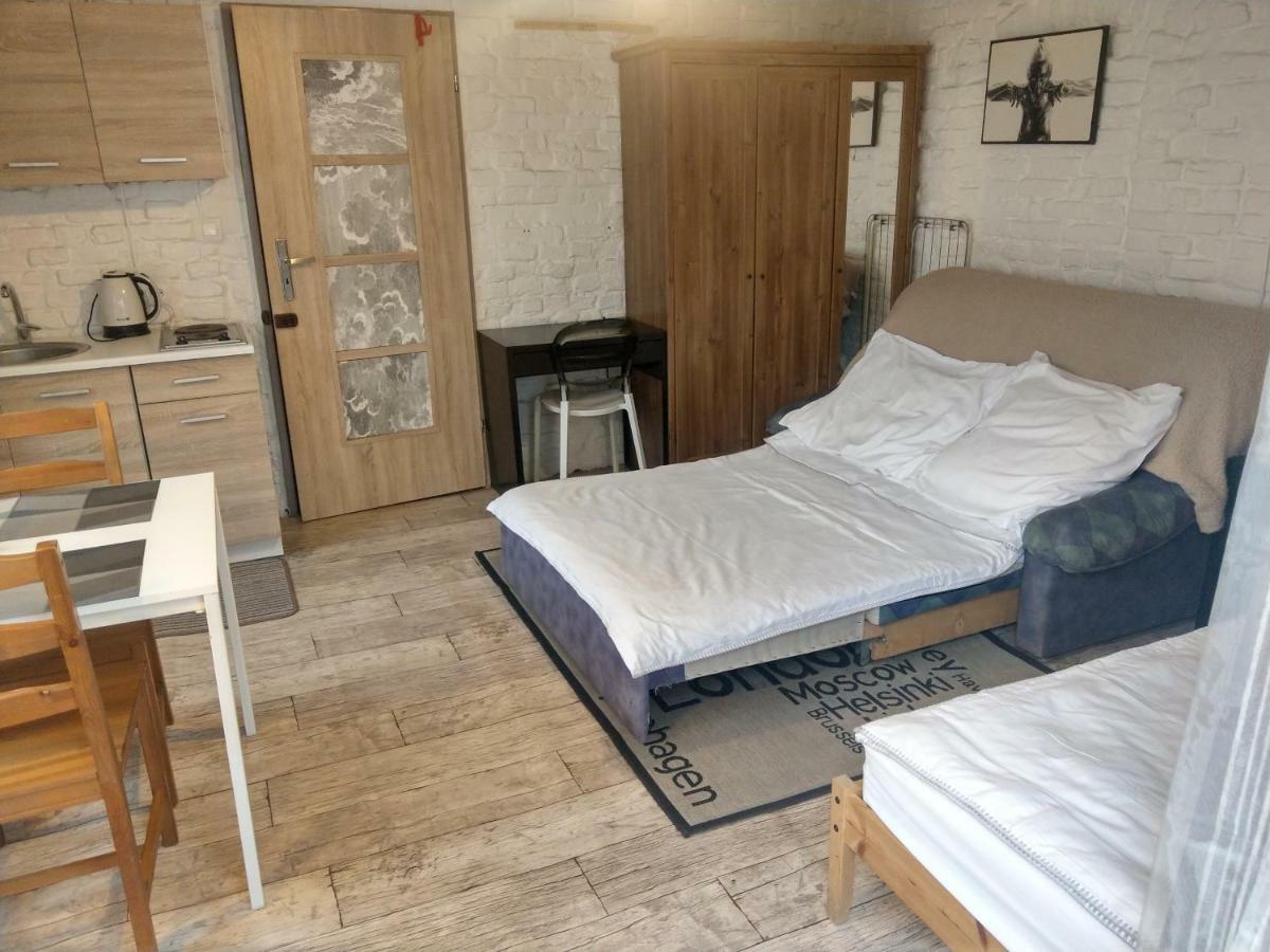 Fajne Stylowe Studio Z Aneksem Kuchennym Apartment พอซนาน ภายนอก รูปภาพ